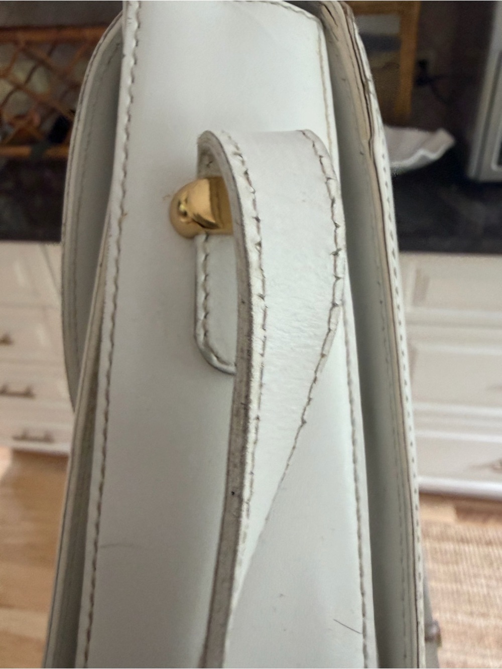 White Leather Bally Crossbody Bag with Gold Hardware - Picture 7 of 10